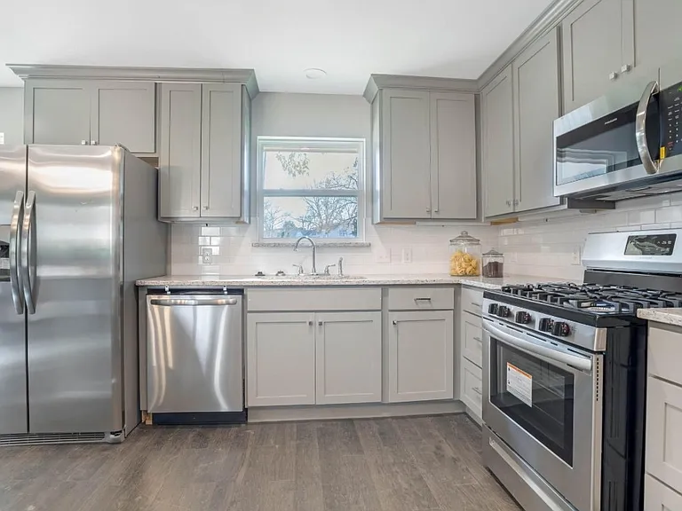 1131 Forester Dr — Photo 6