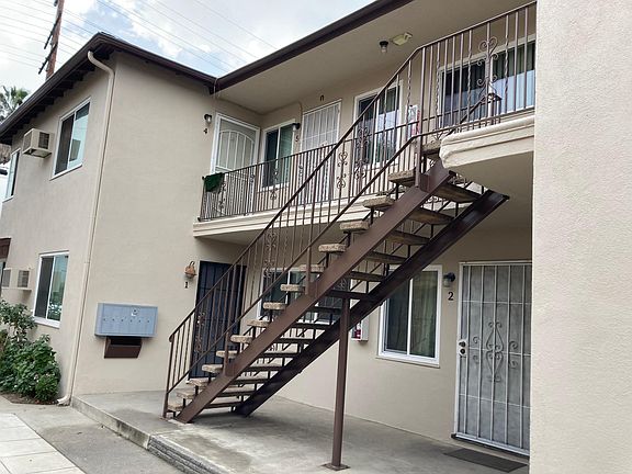 5th image of 7059 Fulton Ave #5