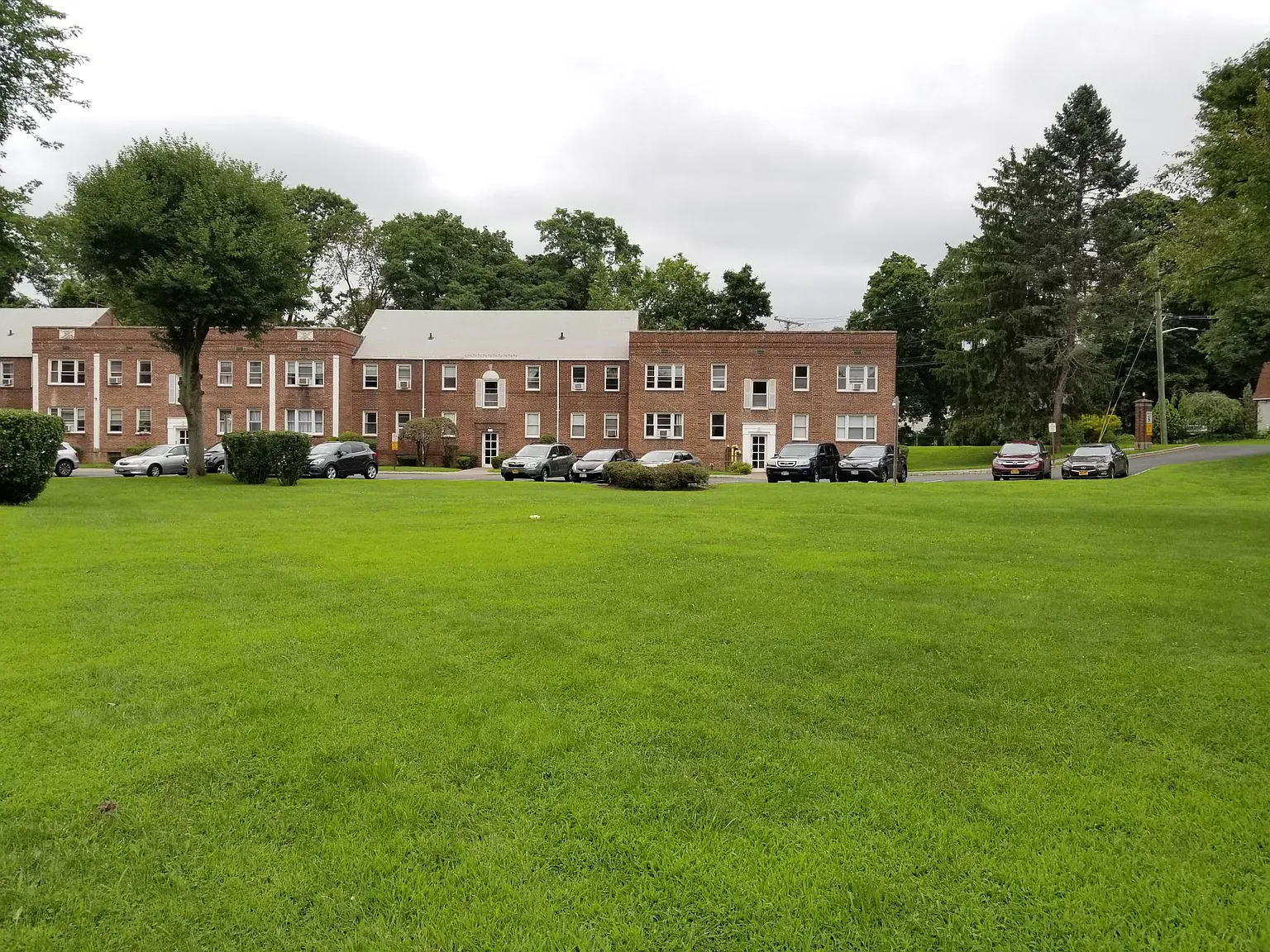 Fulton Park Apartments — Photo 3