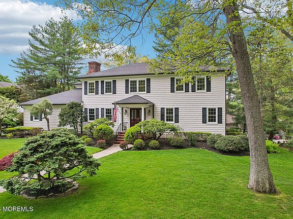 2nd image of 523 Bowne Road