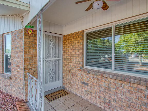 5th image of 2605 Sea Breeze Dr