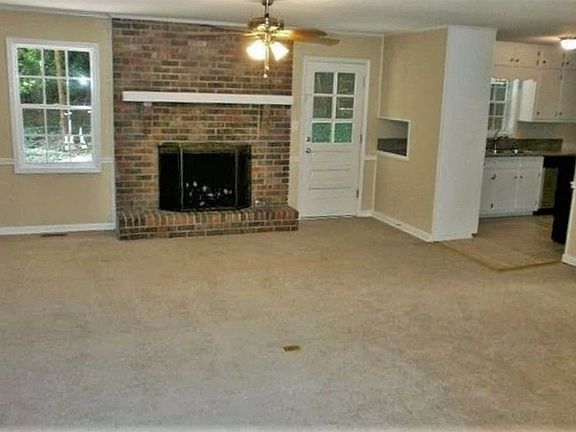 5th image of 1203 Wilburn Dr SW