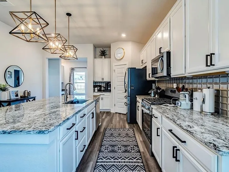220 Sawtooth Mountain Way — Photo 14