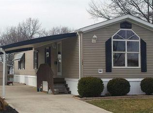 188 Morningside Dr, Port Clinton, OH 43452