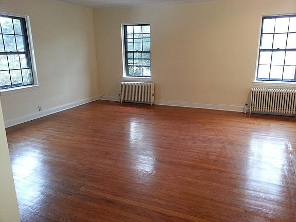 3rd image of 17111 35th Ave