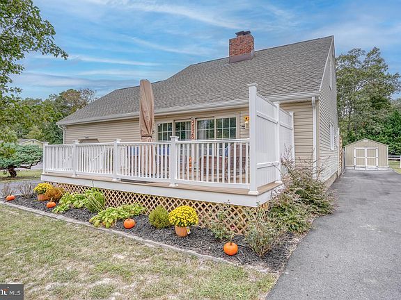 2nd image of 27856 Oak Meadow Dr