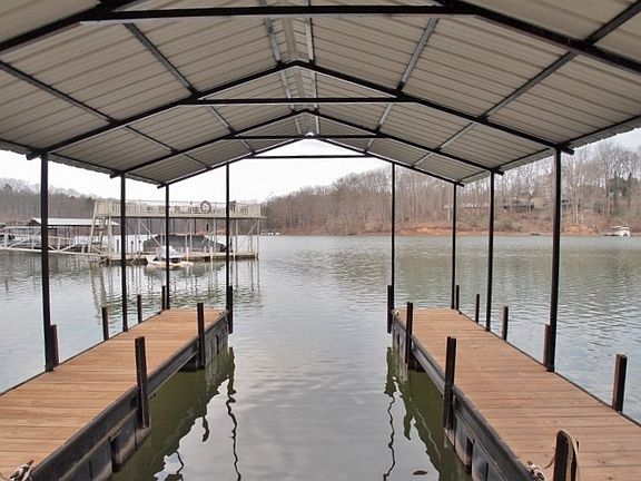 4th image of 108 Lake Hills Dr
