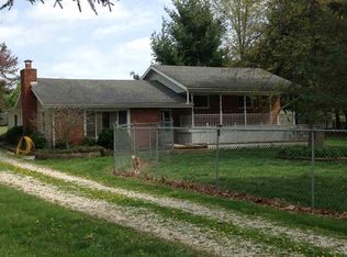1807 S Meridian Rd, Mitchell, IN 47446