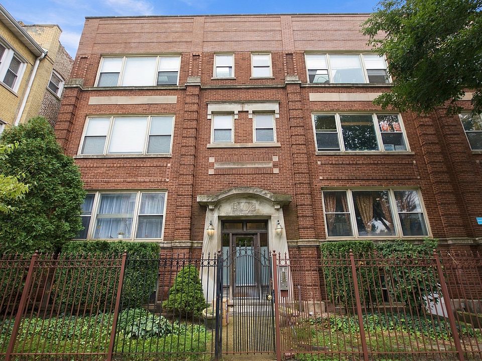 1st image of 827 W Lawrence Ave APT 1S