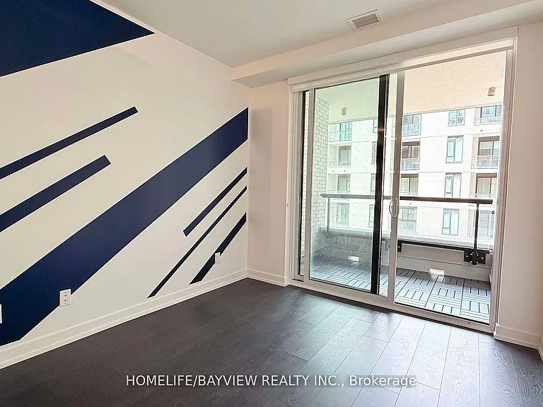 3100 Keele St #438 — Photo 8