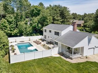 4 Old Farm Rd, Wilbraham, MA 01095