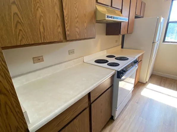 98-487 Koauka Loop APT B201, Aiea, HI 96701