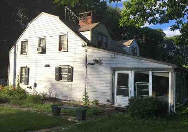 2nd image of 89 Fredon Marksboro Rd