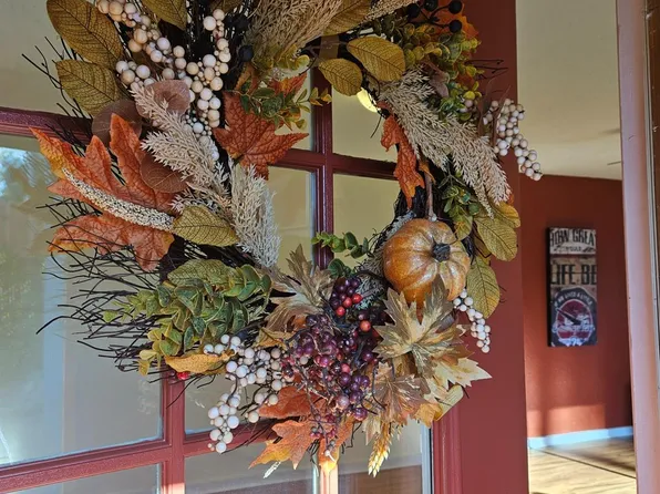 1240 Merry Knoll Rd, Auburn, CA 95603