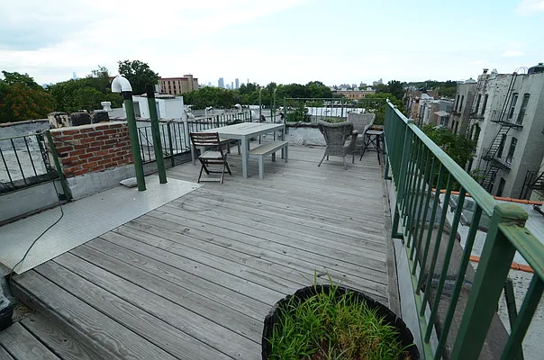 Rented by Muktar Barnes Umi | media 15