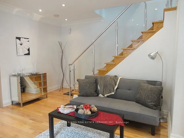 2 bed, $2,875 — Photo 3