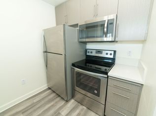 Now Leasing @ Archwood Court Apartments, Van Nuys, CA 91405