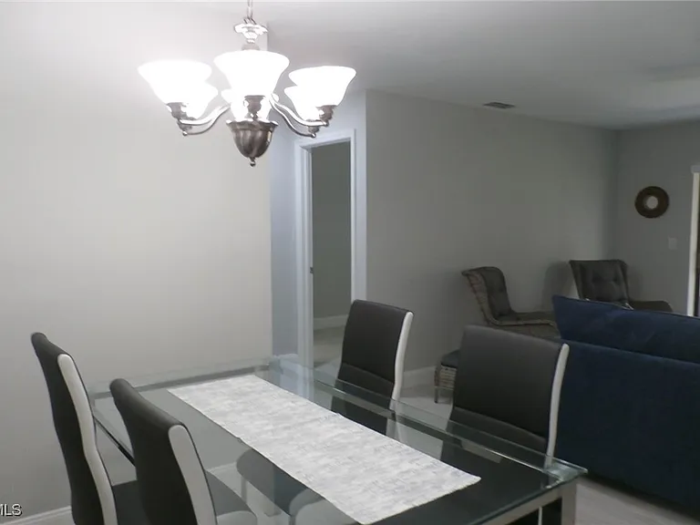 11110 Caravel Cir #101 — Photo 9