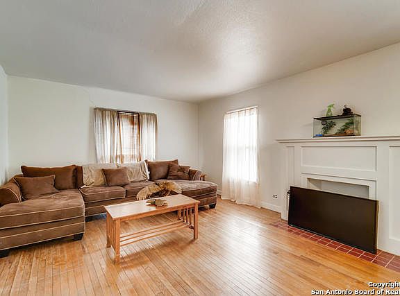 2nd image of 129 Shadwell Dr