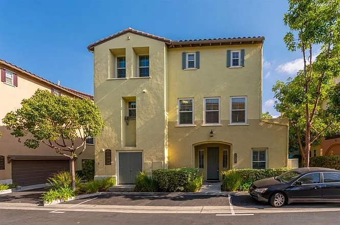2662 Escala Cir — Photo 10