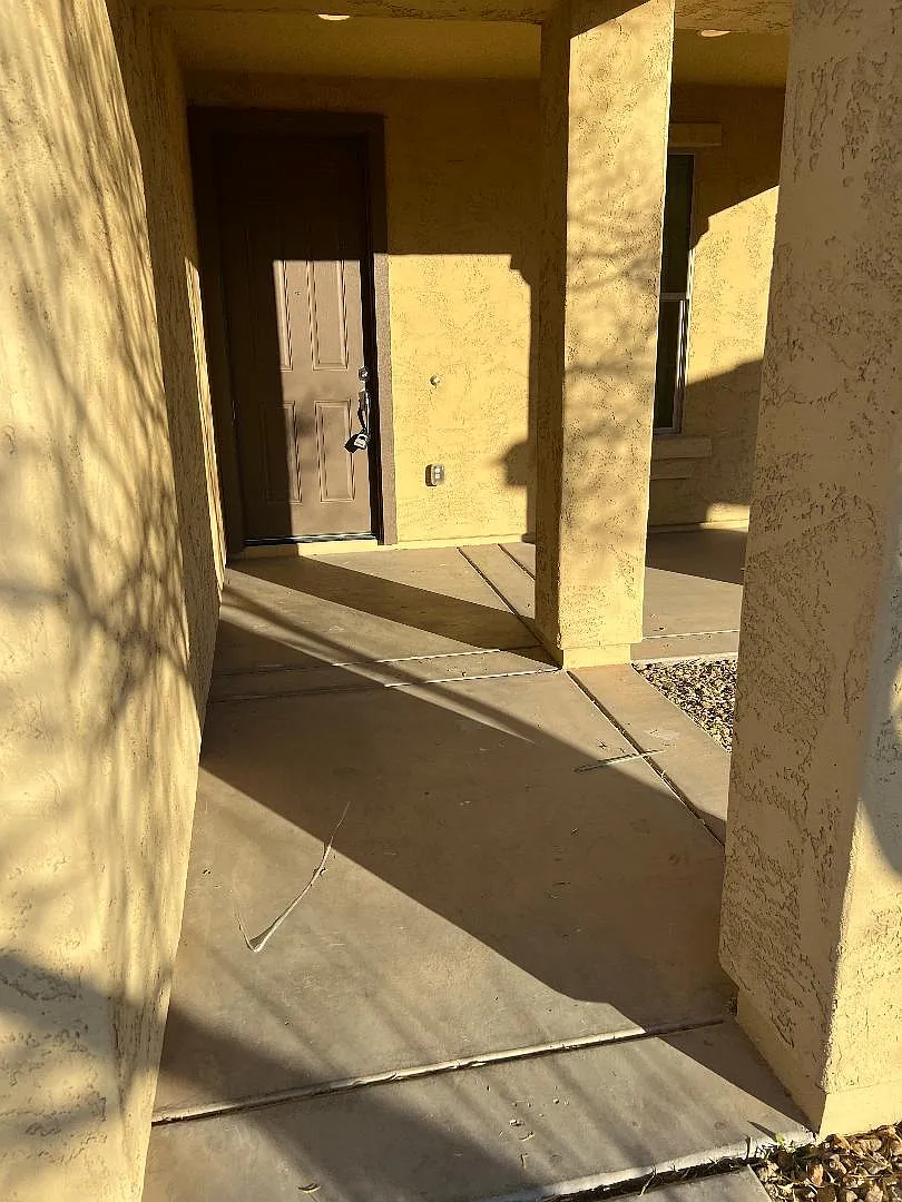 Building Photo - 41396 W Rio Bravo Dr