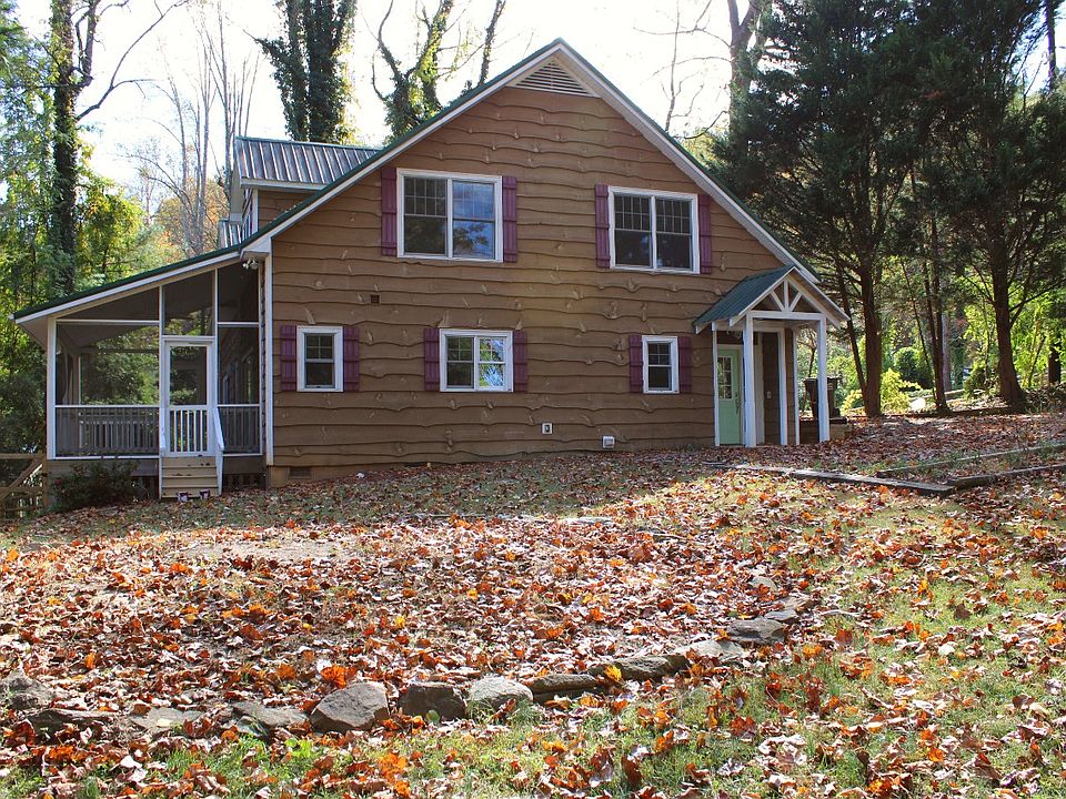 1st image of 306 Daniel Dr