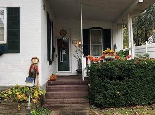 521 Park Ave, Belleville, IL 62220