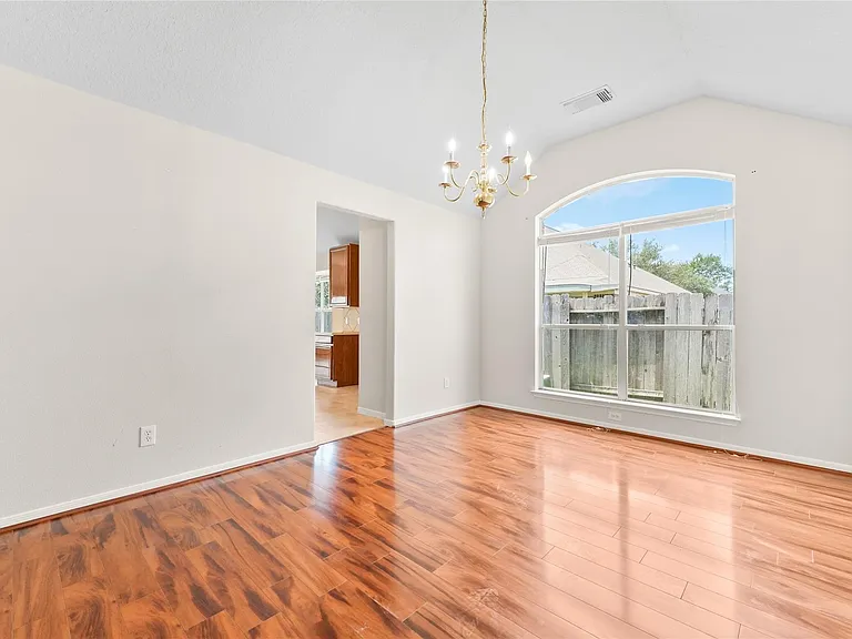 18223 Maple Arbor Ct — Photo 10