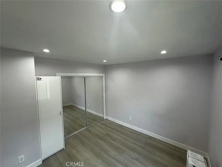 7432 Hazeltine Ave #7 — Photo 22