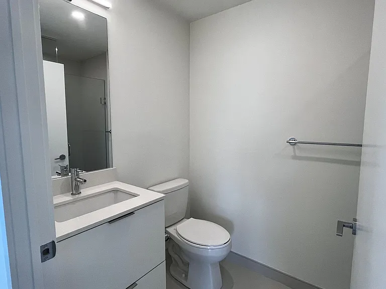 89 Church St #804 — Photo 14