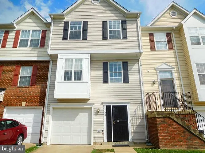 1602 Deep Gorge Ct photo 1