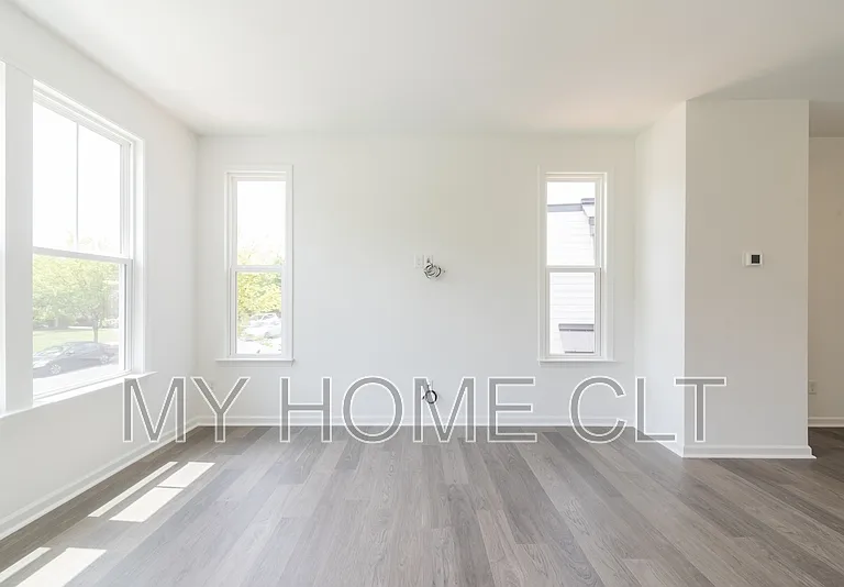 1816 Alexander Village Main Dr — Photo 12