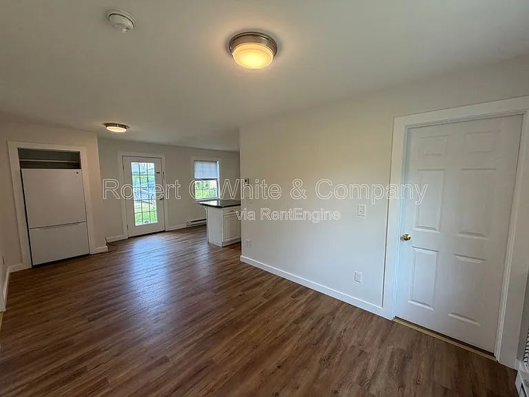 202 Main St — Photo 14