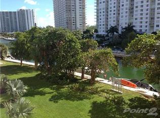 400 Kings Point Dr APT 301, Sunny Isles Beach, FL 33160