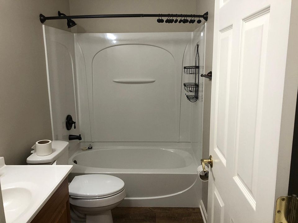 1st image of 3583 Beaumont Dr