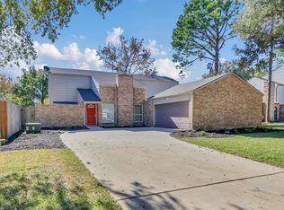 13911 Piping Rock Ln, Houston, TX 77077