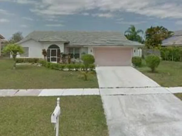 10531 Paso Fino Dr, Lake Worth, FL 33449