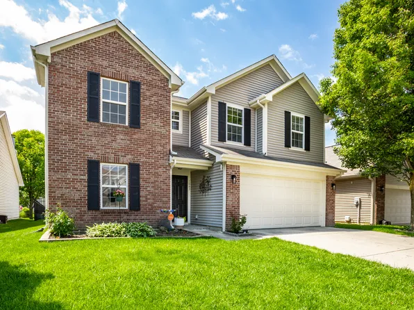 1043 Lichfield Ln, Westfield, IN 46074