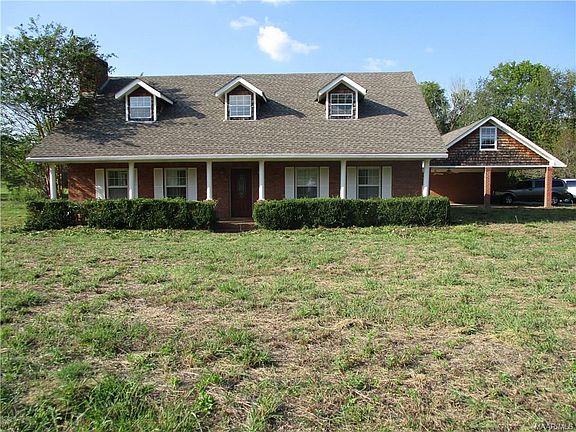 2nd image of 931 Gibson Hills Dr