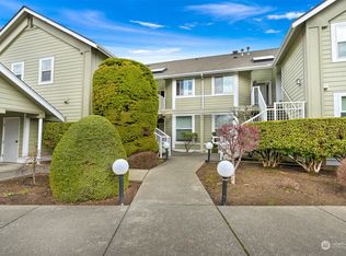 200 W Maberry Dr APT 202, Lynden, WA