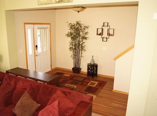13800 53rd Ave N APT 10, Plymouth, MN 55446