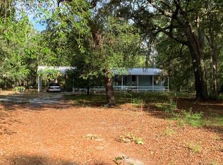 253 Lake St, Pomona Park, FL 32181