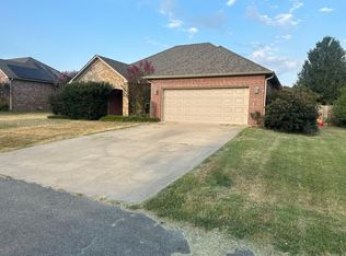 32 Joshua Cir, Conway, AR 72032
