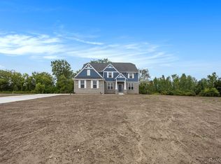 71705 Hidden River Dr, Armada, MI 48005