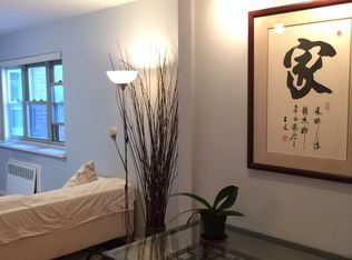 14455 Melbourne Ave STE 2, Flushing, NY 11367