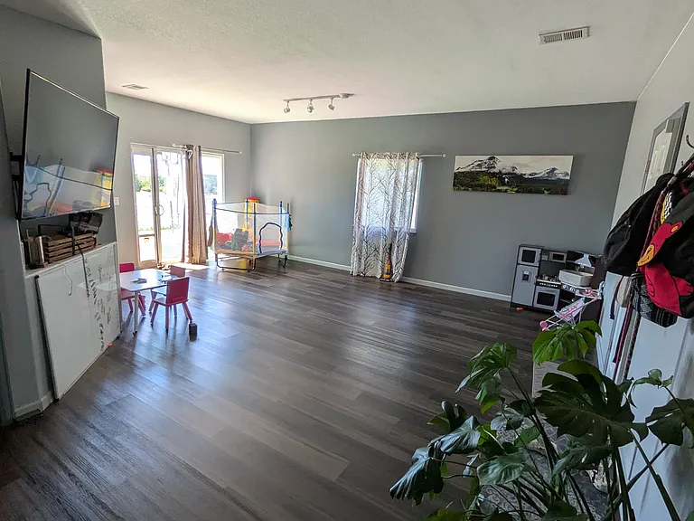 17487 Margil Rd — Photo 15