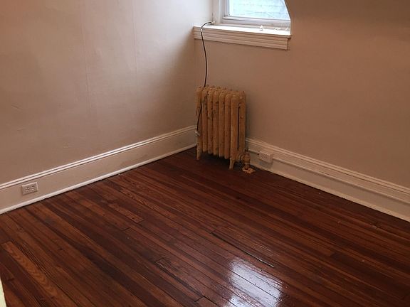 3rd image of 7044 Chew Ave #1