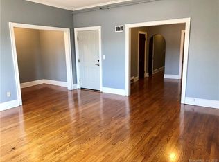 480 Main St #2B, Middletown, CT 06457