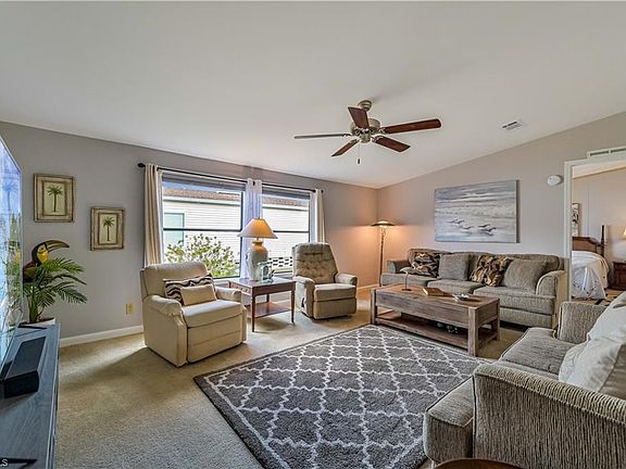 3rd image of 5386 Countrydale Ct