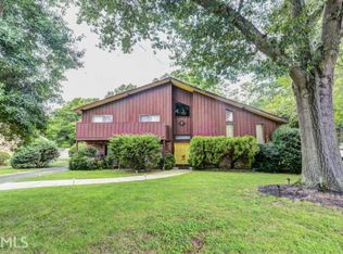 6350 Tahoe Dr, Atlanta, GA 30349